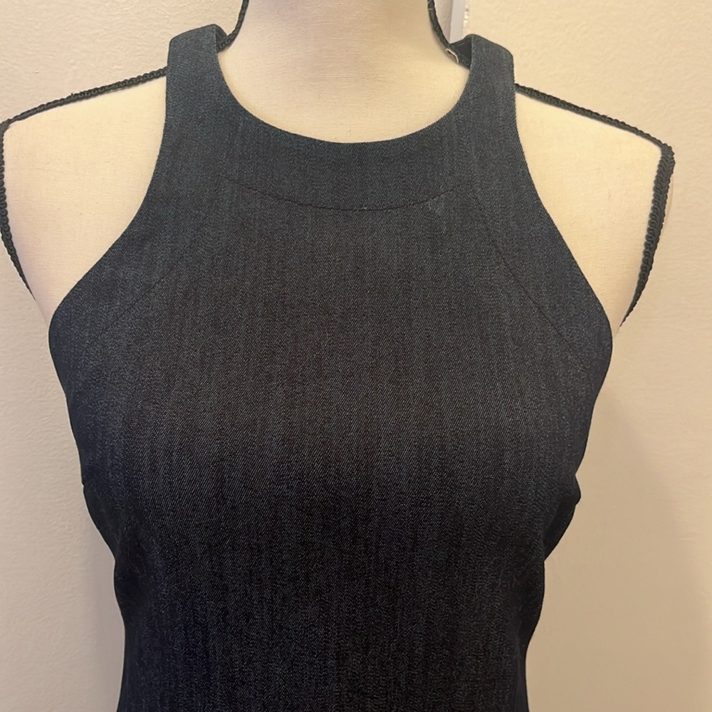 Dress - Picture 2 of 8